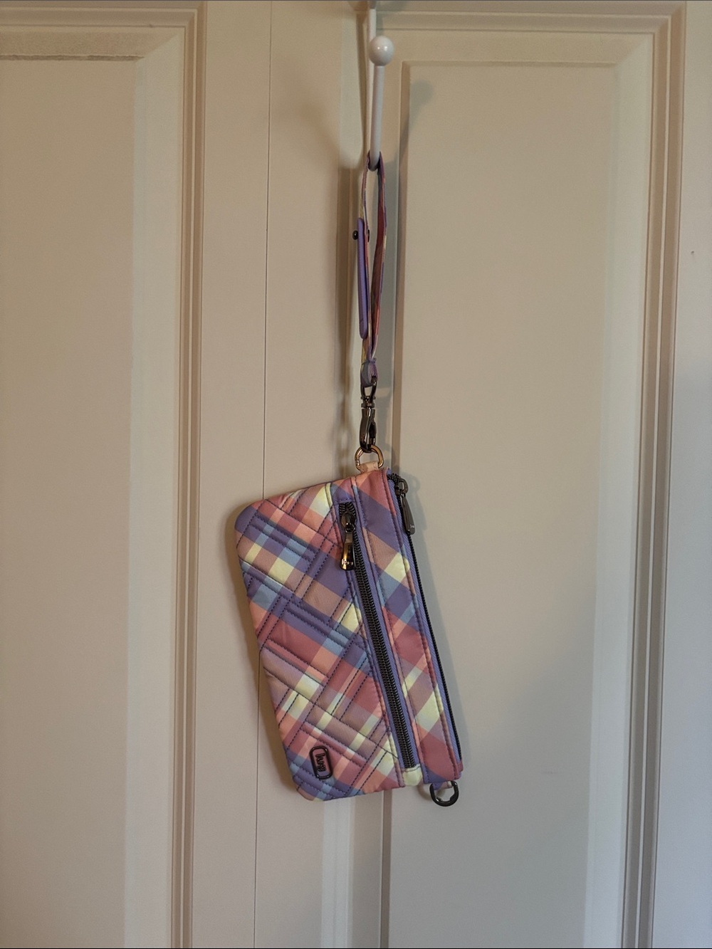 LUG - Super Metro XL Wristlet